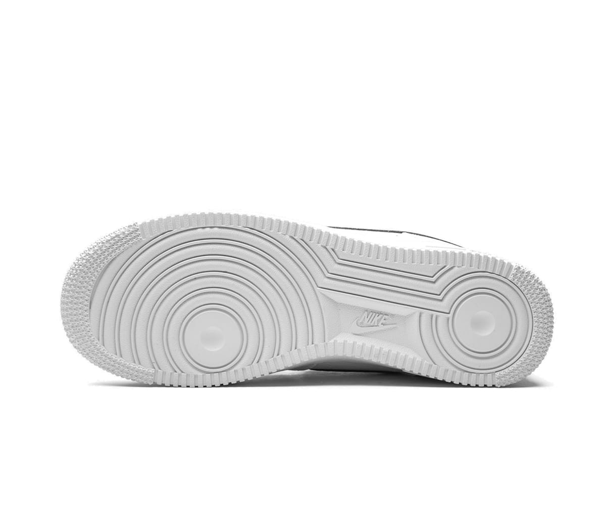 nike pebbled leather