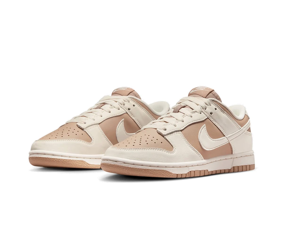 white oatmeal dunk low beige