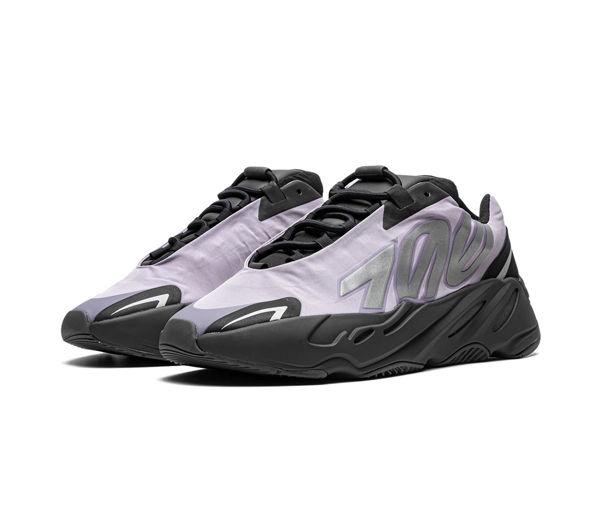 yeezy boost 700 mnvn bone