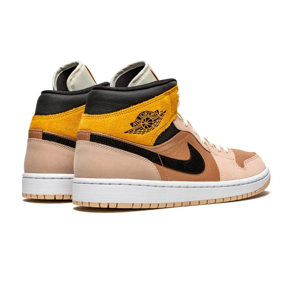 
                      
                        Air Jordan 1 Mid Particle Beige (W)
                      
                    