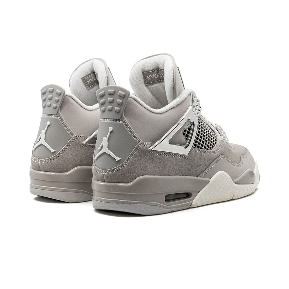 
                      
                        Air Jordan 4 Retro Frozen Moments (W)
                      
                    