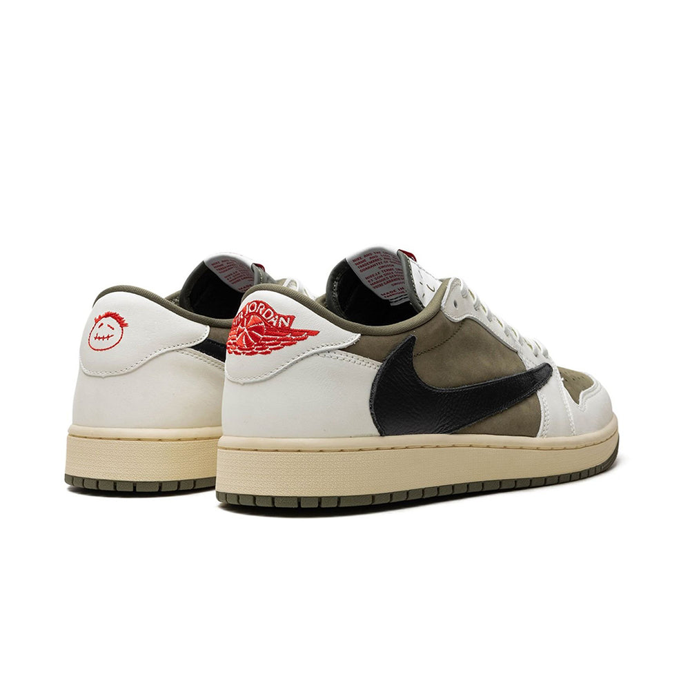 
                      
                        Air Jordan 1 Low Travis Scott Medium Olive
                      
                    