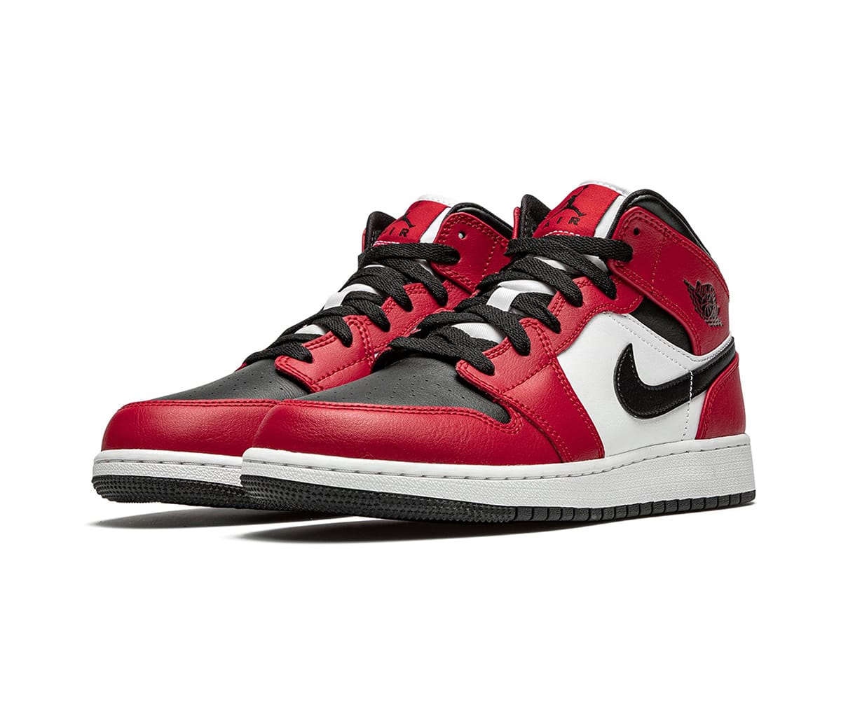 Air Jordan 1 Mid Chicago Black Toe (GS)