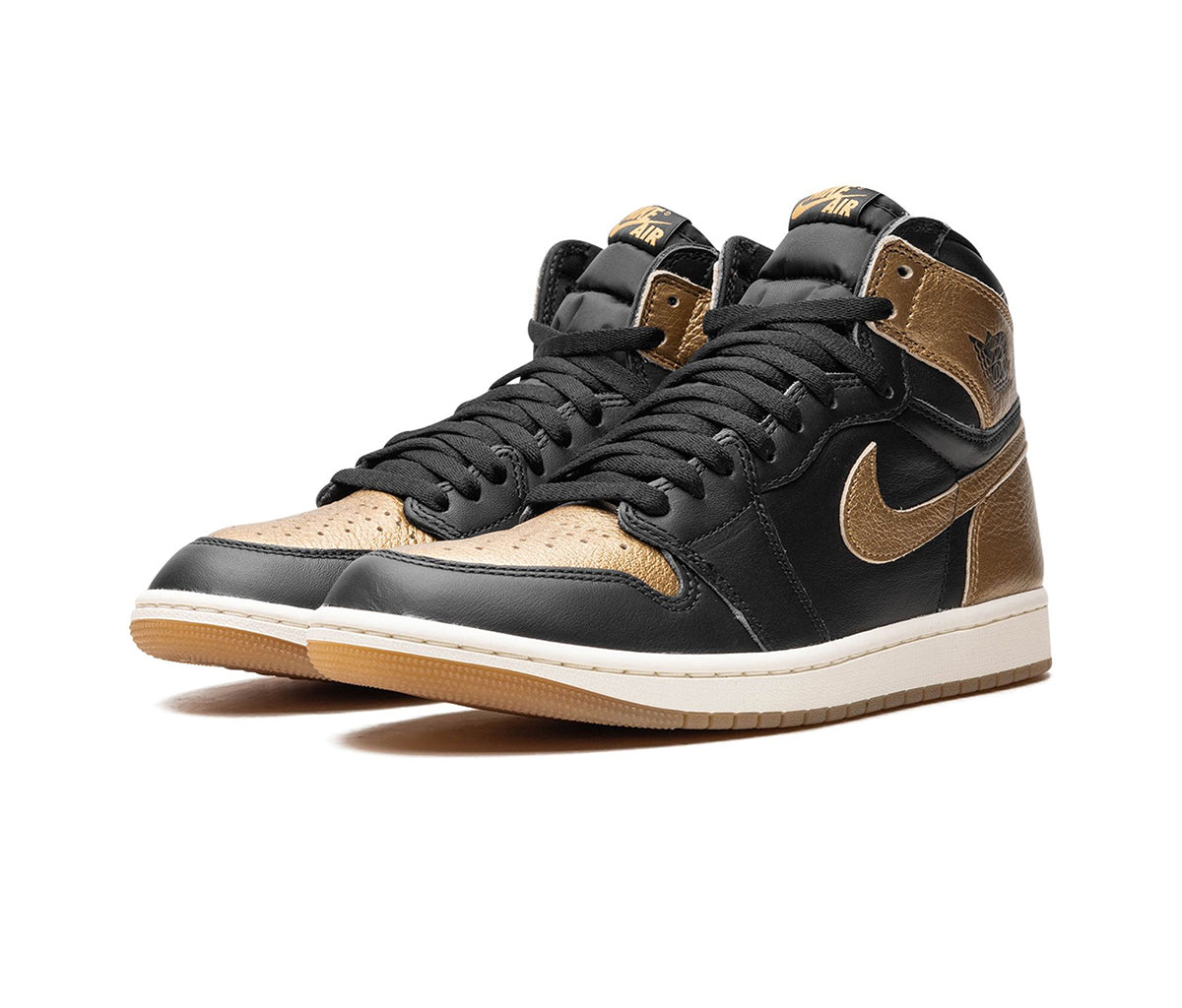 Air Jordan 1 Retro High Black Metallic Gold