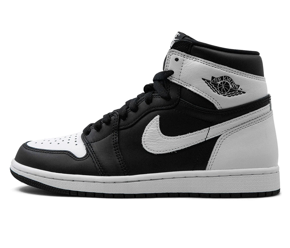 Air Jordan 1 Retro High Black White