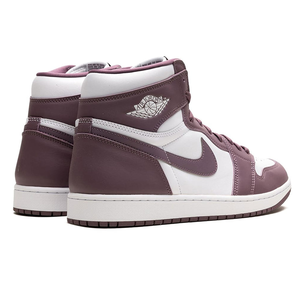 
                      
                        Air Jordan 1 Retro High Mauve
                      
                    