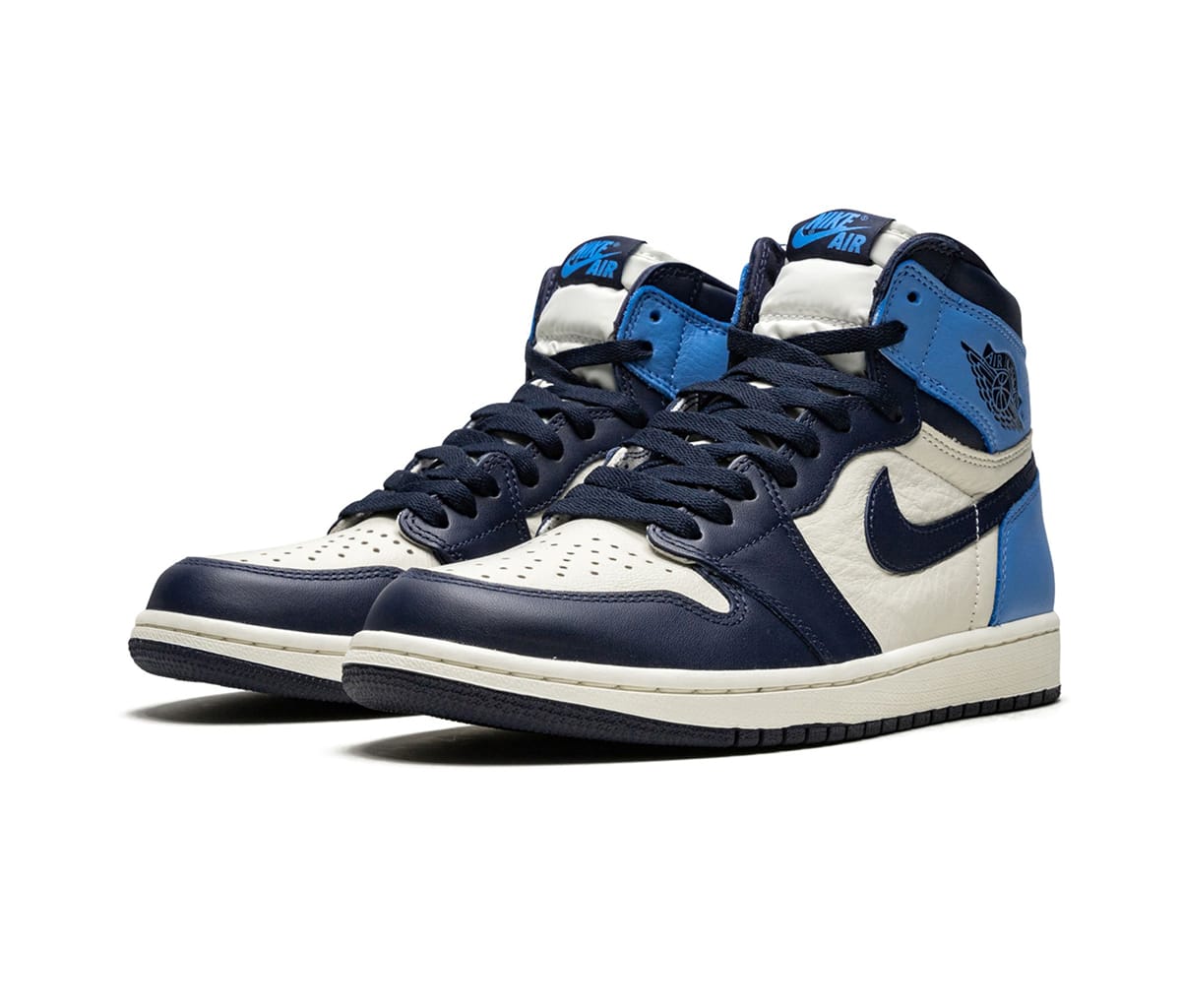 Air Jordan 1 Retro High Obsidian