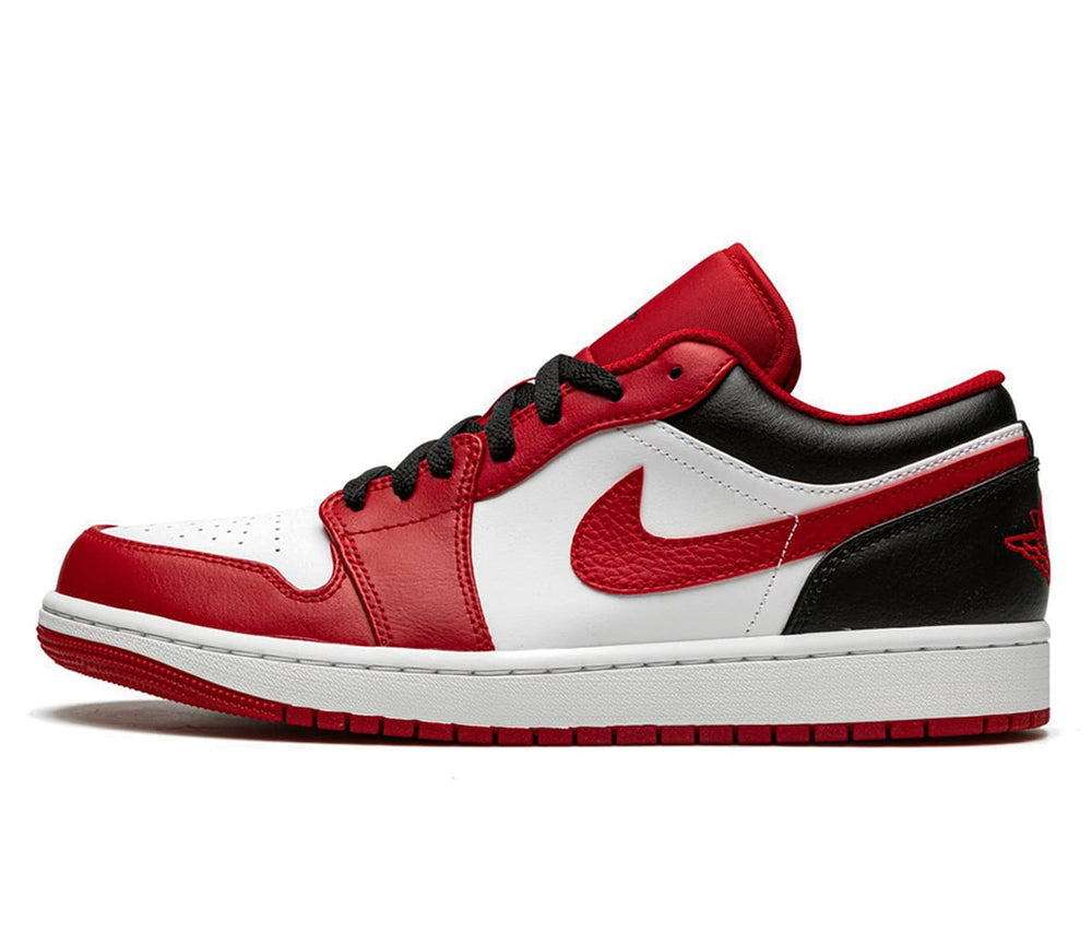 Air Jordan 1 Low Bulls