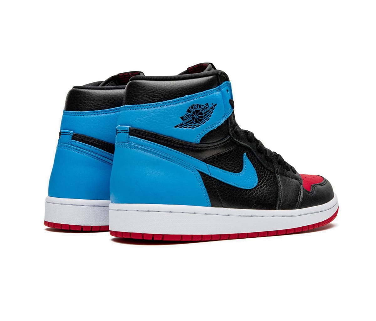 Air Jordan 1 Retro High UNC to Chicago (W) – Section Store