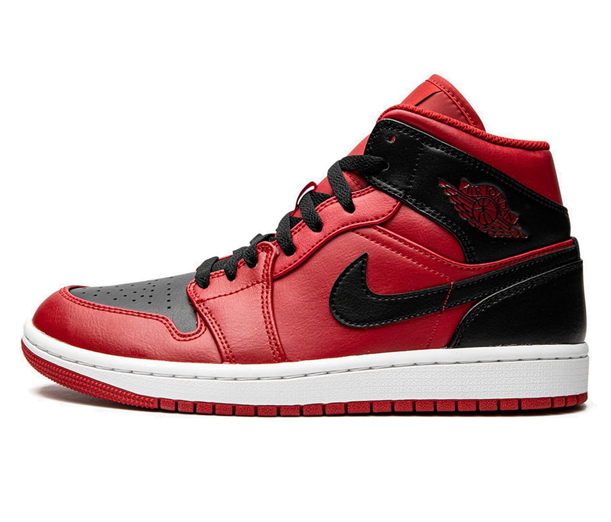 Air Jordan 1 Mid Reverse Bred