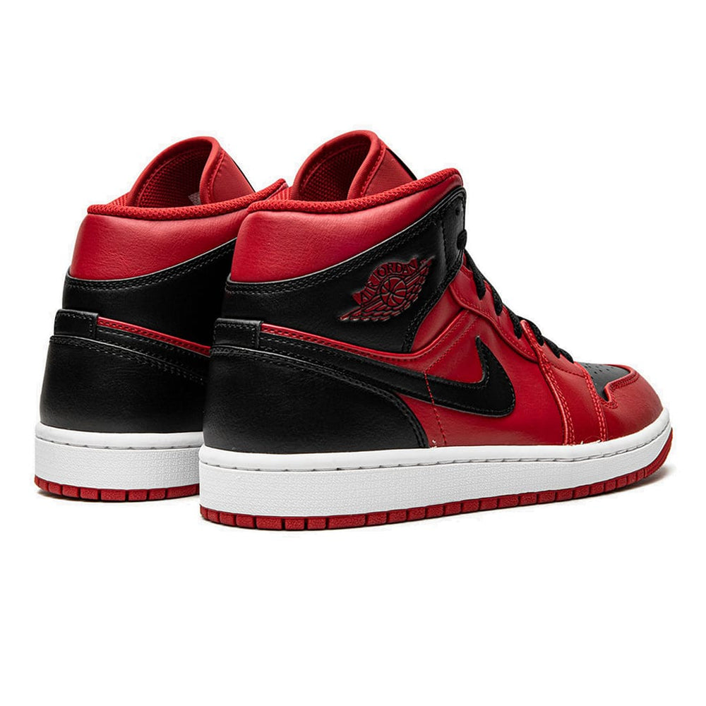 
                      
                        Air Jordan 1 Mid Reverse Bred
                      
                    