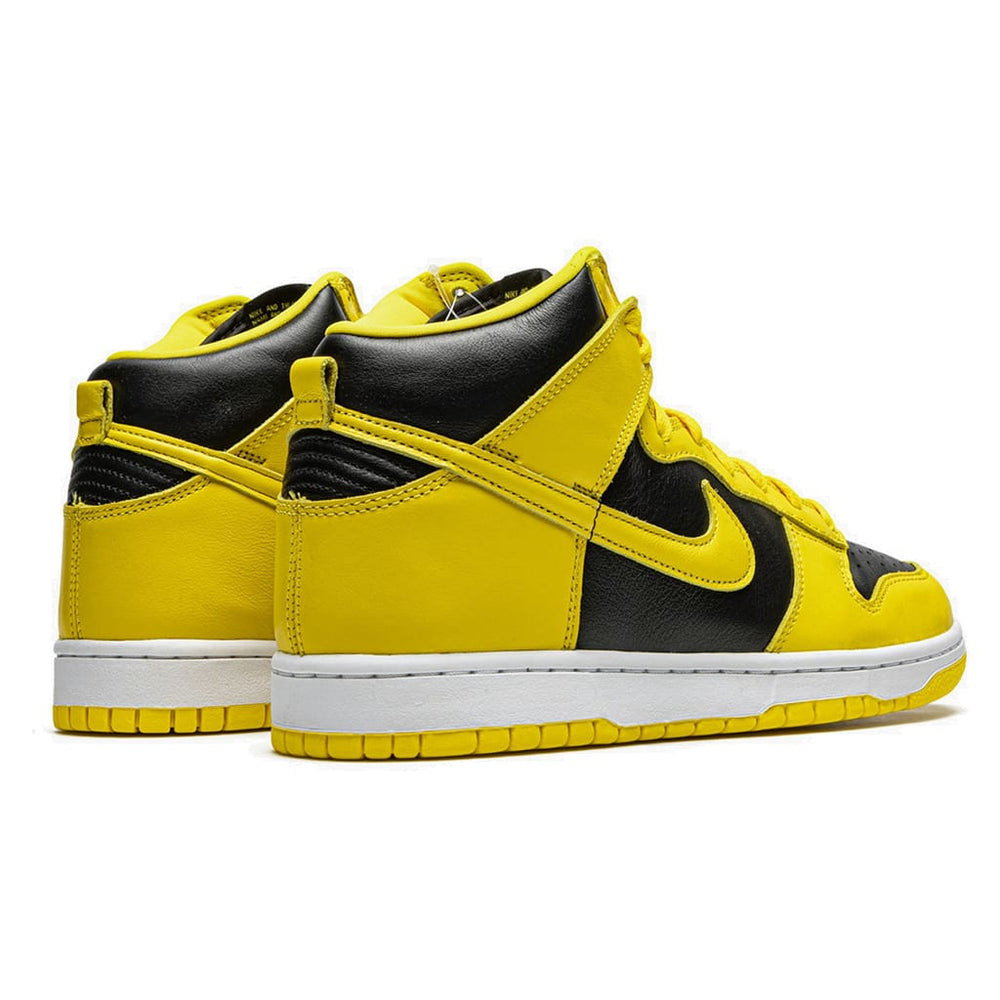 
                      
                        Nike Dunk High Varsity Maize
                      
                    