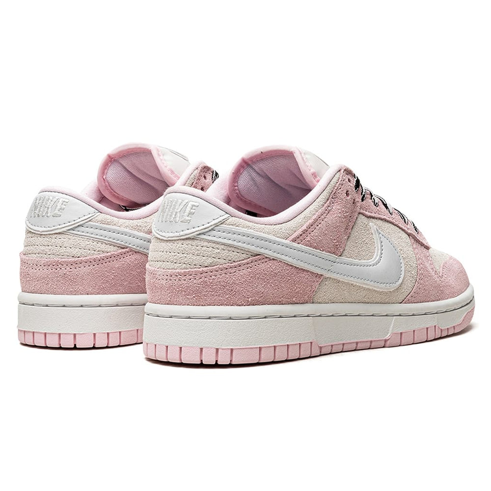 
                      
                        Nike Dunk Low LX Pink Foam (W)
                      
                    