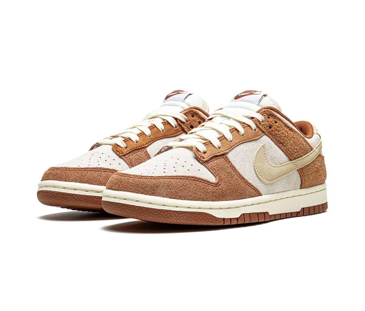 Nike Dunk Low Medium Curry