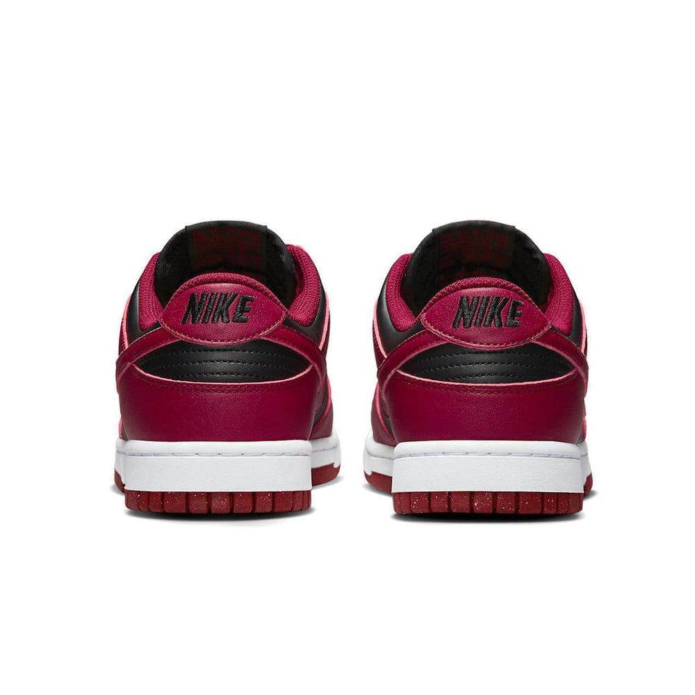 
                      
                        Nike Dunk Low Next Nature Dark Beetroot (W)
                      
                    