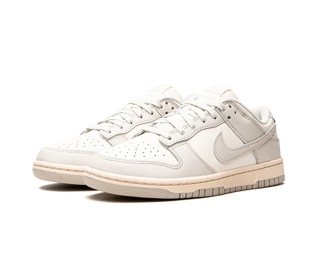 Nike Dunk Low Sail Light Bone (W)