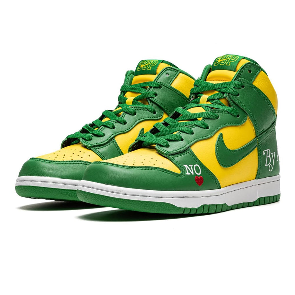 
                      
                        Nike SB Dunk High Supreme By Any Means Brazil
                      
                    