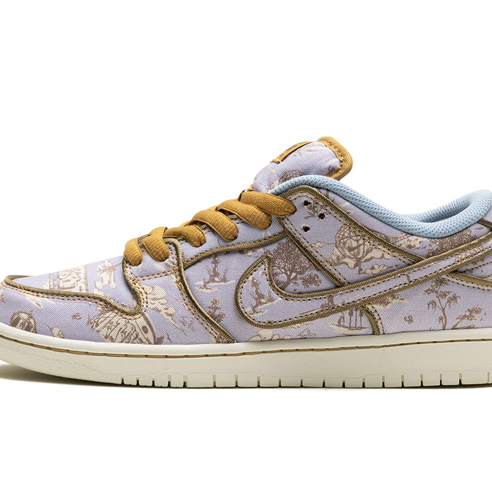 Nike SB Dunk Low City of Style