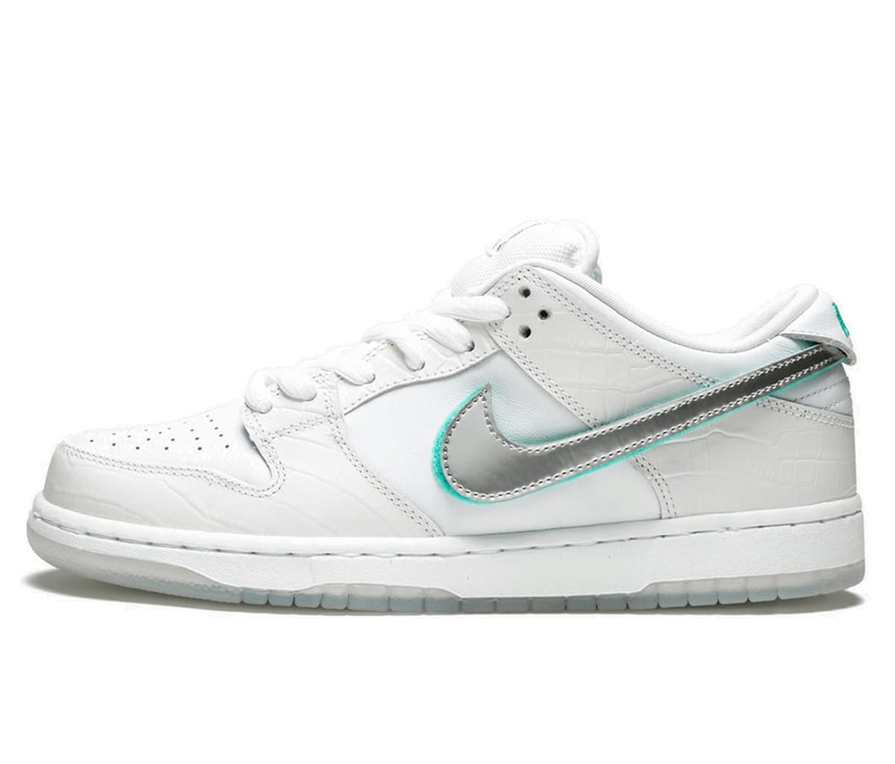 Nike SB Dunk Low Diamond Supply Co White Diamond