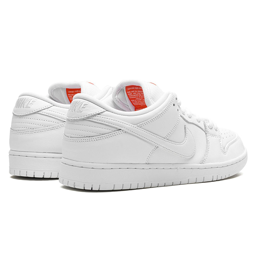 
                      
                        Nike SB Dunk Low Pro Triple White
                      
                    