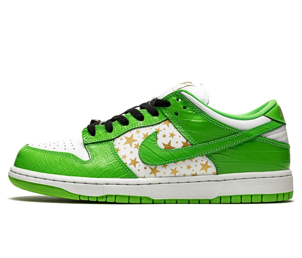 Nike SB Dunk Low Supreme Stars Mean Green