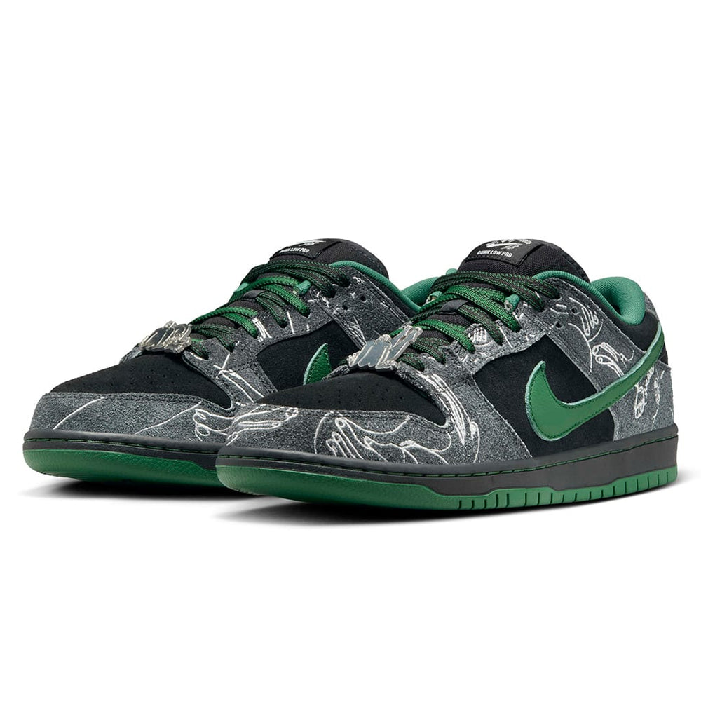 Nike SB Dunk Low There Skateboards