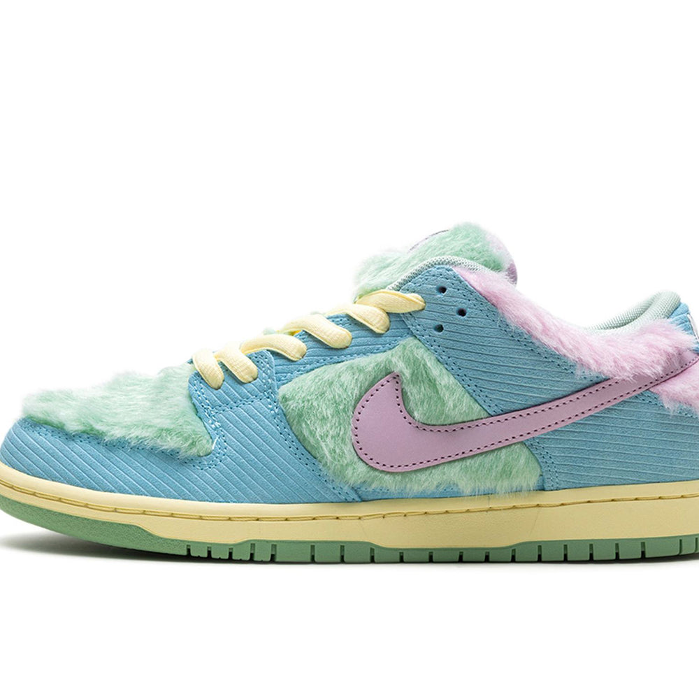 Nike SB Dunk Low Verdy Visty