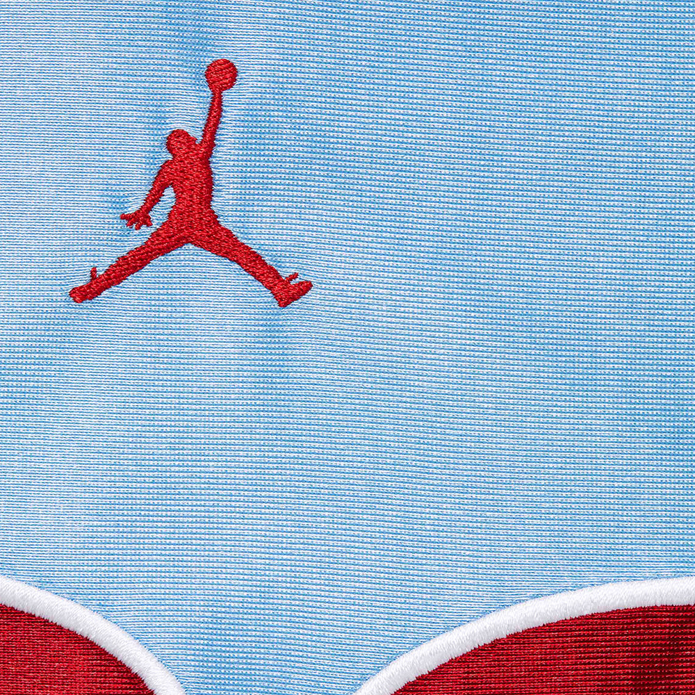 
                      
                        Supreme Jordan Warm Up Jersey Light Blue
                      
                    