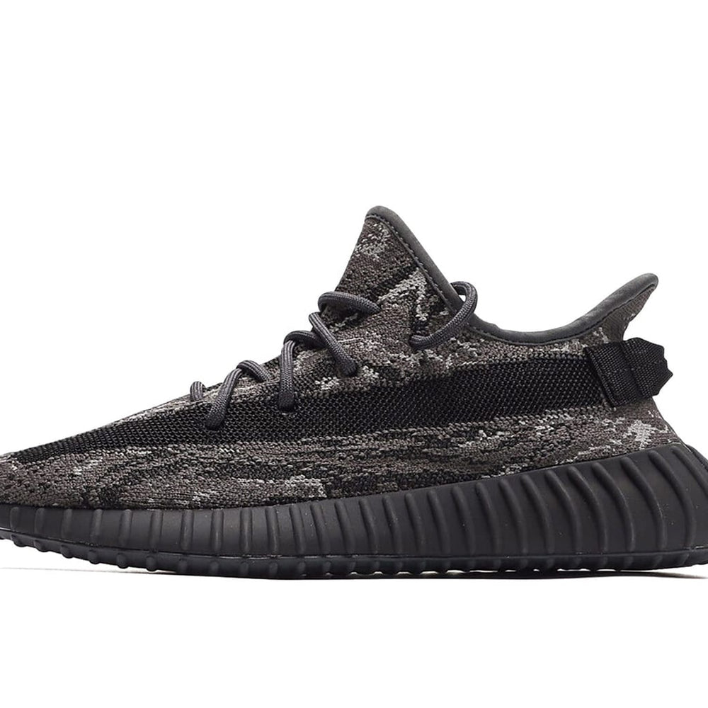 
                      
                        adidas Yeezy Boost 350 V2 MX Dark Salt
                      
                    