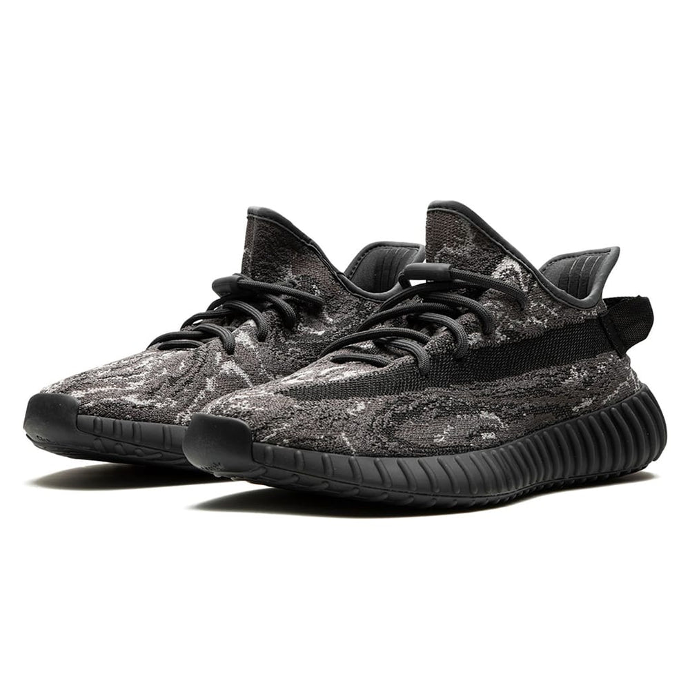 
                      
                        adidas Yeezy Boost 350 V2 MX Dark Salt
                      
                    