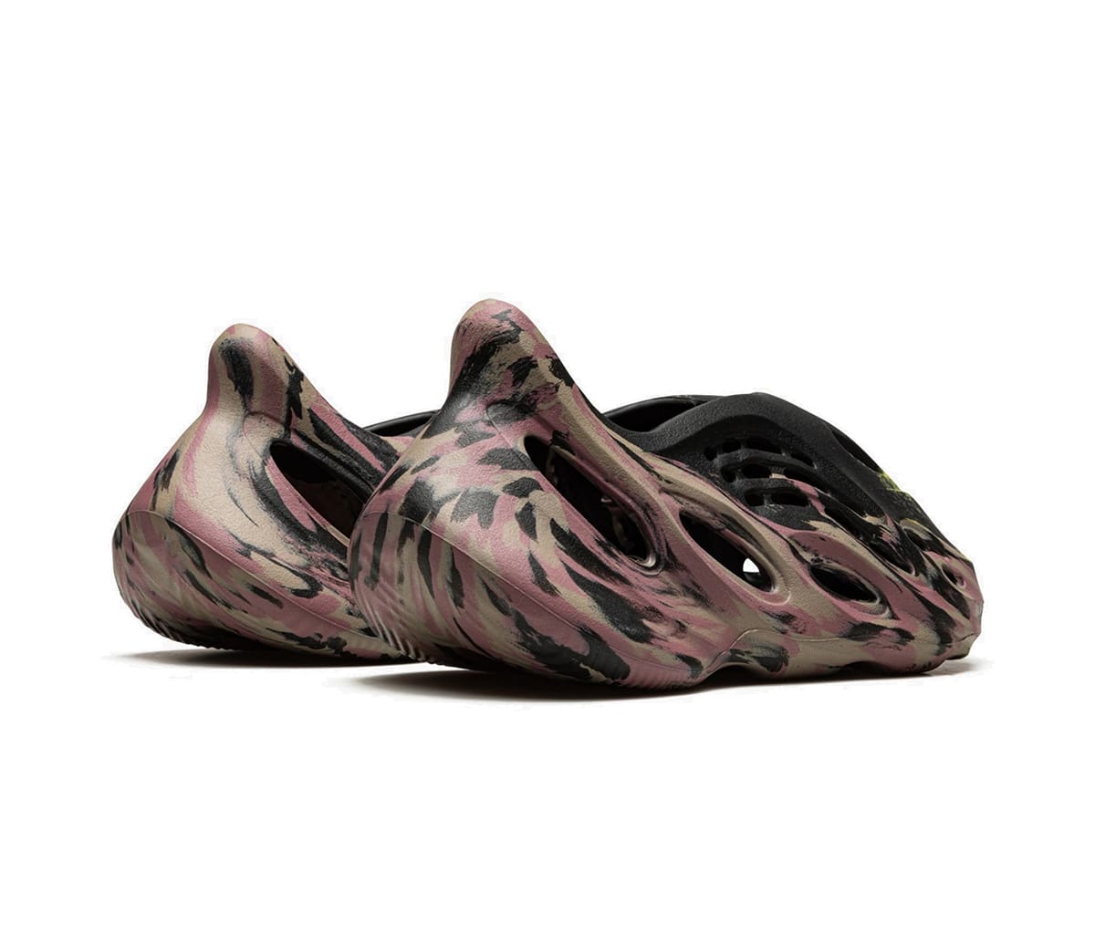adidas Yeezy Foam RNNR MX Carbon – Section Store