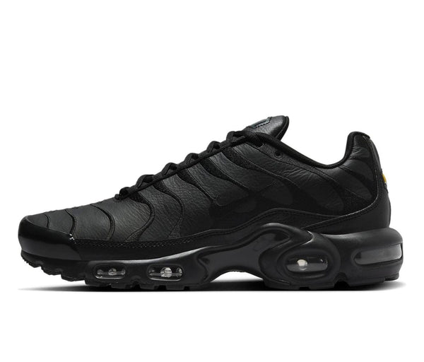 Nike Air Max Plus Triple Black Leather – Nike